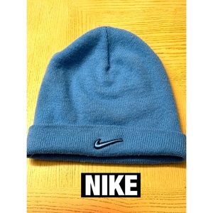 NIKE Winter Warm Beanie.‎ Perfect condition Aqua blue
